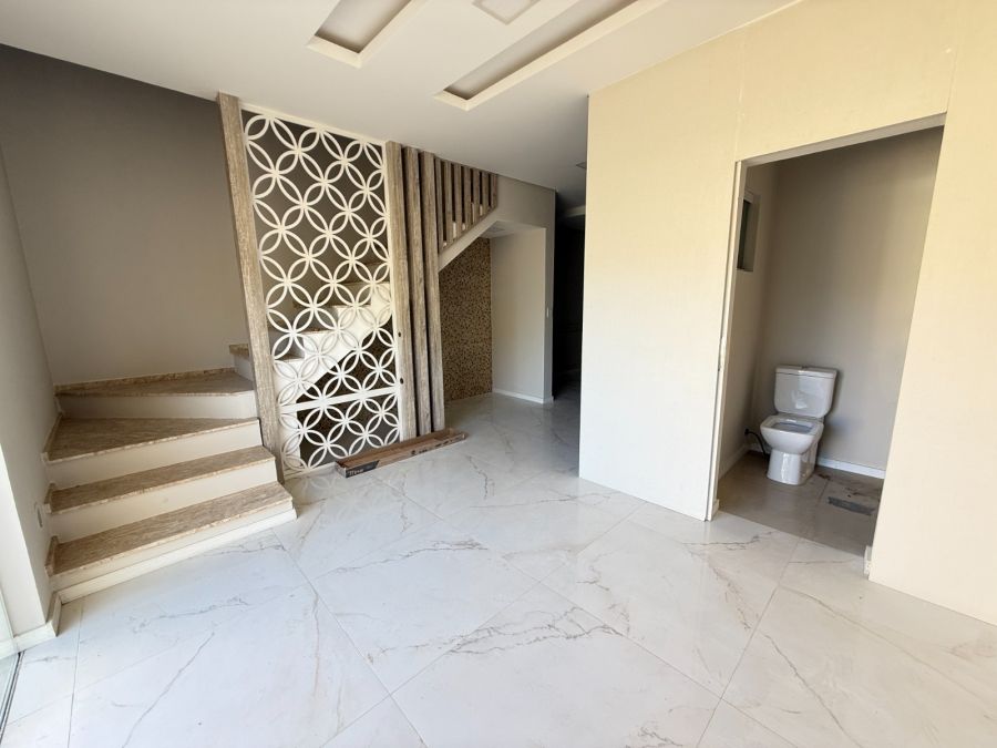 Sobrado - Venda - Gravat� - Navegantes - SC