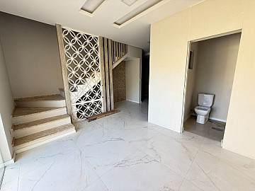 Sobrado no Gravat�